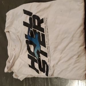 Hollister medium graphic t